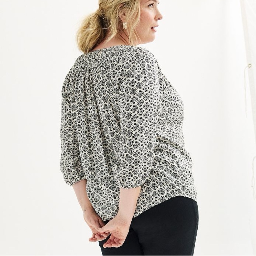 Croft & Barrow Monochrome Floral Blouse with Smocked Neckline
